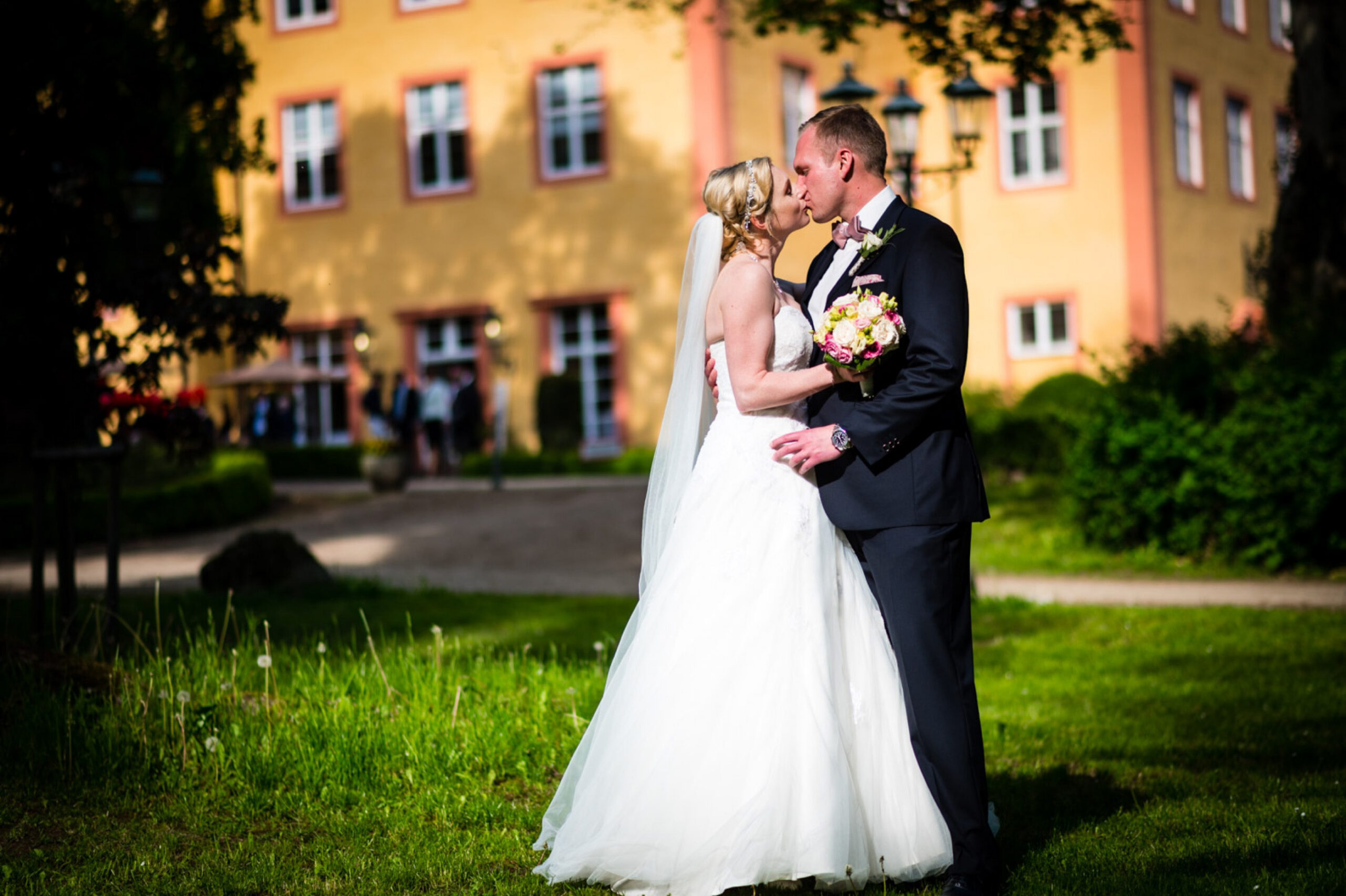Paarshooting vor dem Schlosshotel Gedern