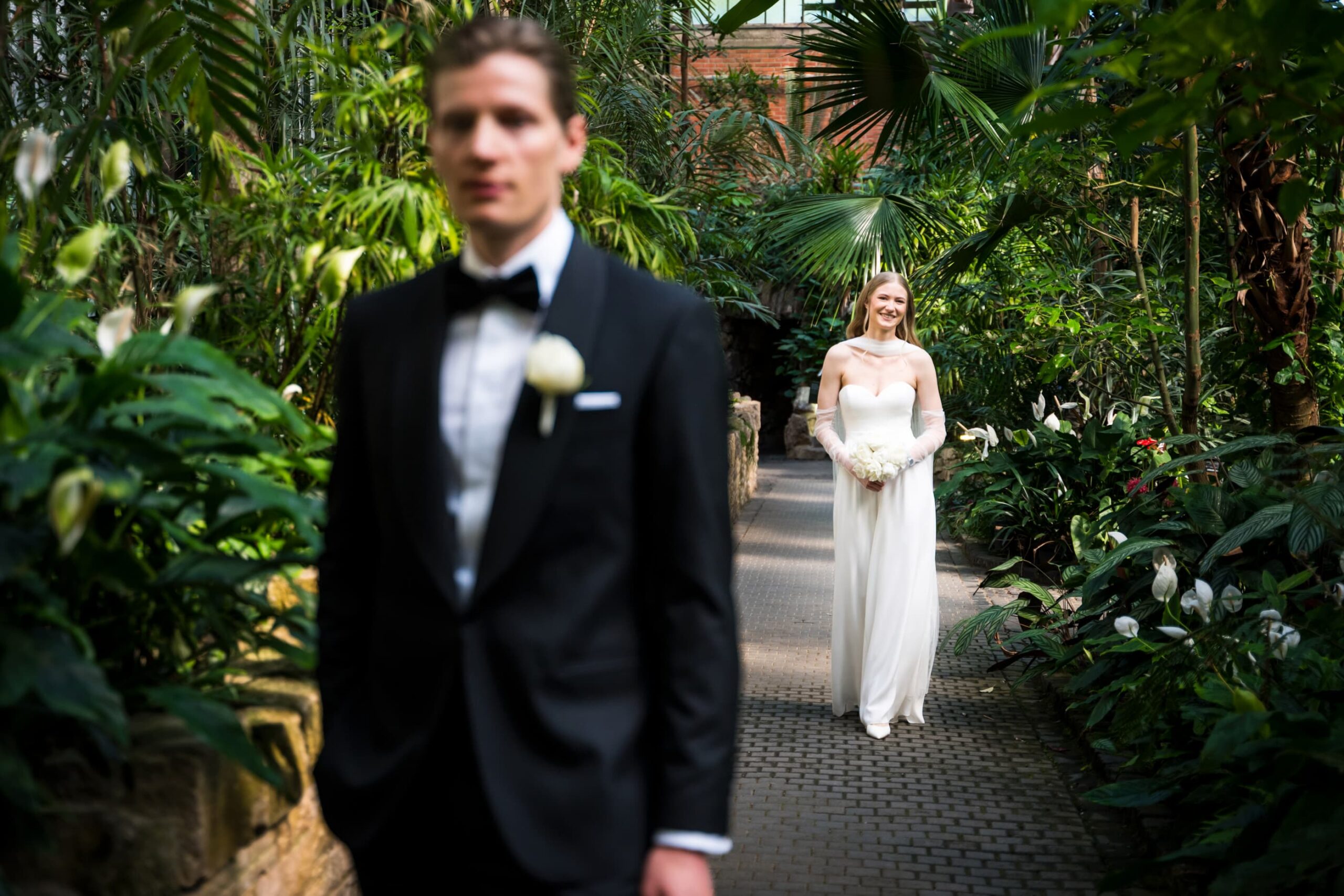 First Look Shooting im Palmengarten Frankfurt am Main. Hochzeitsfotograf Tobias Schnurr
