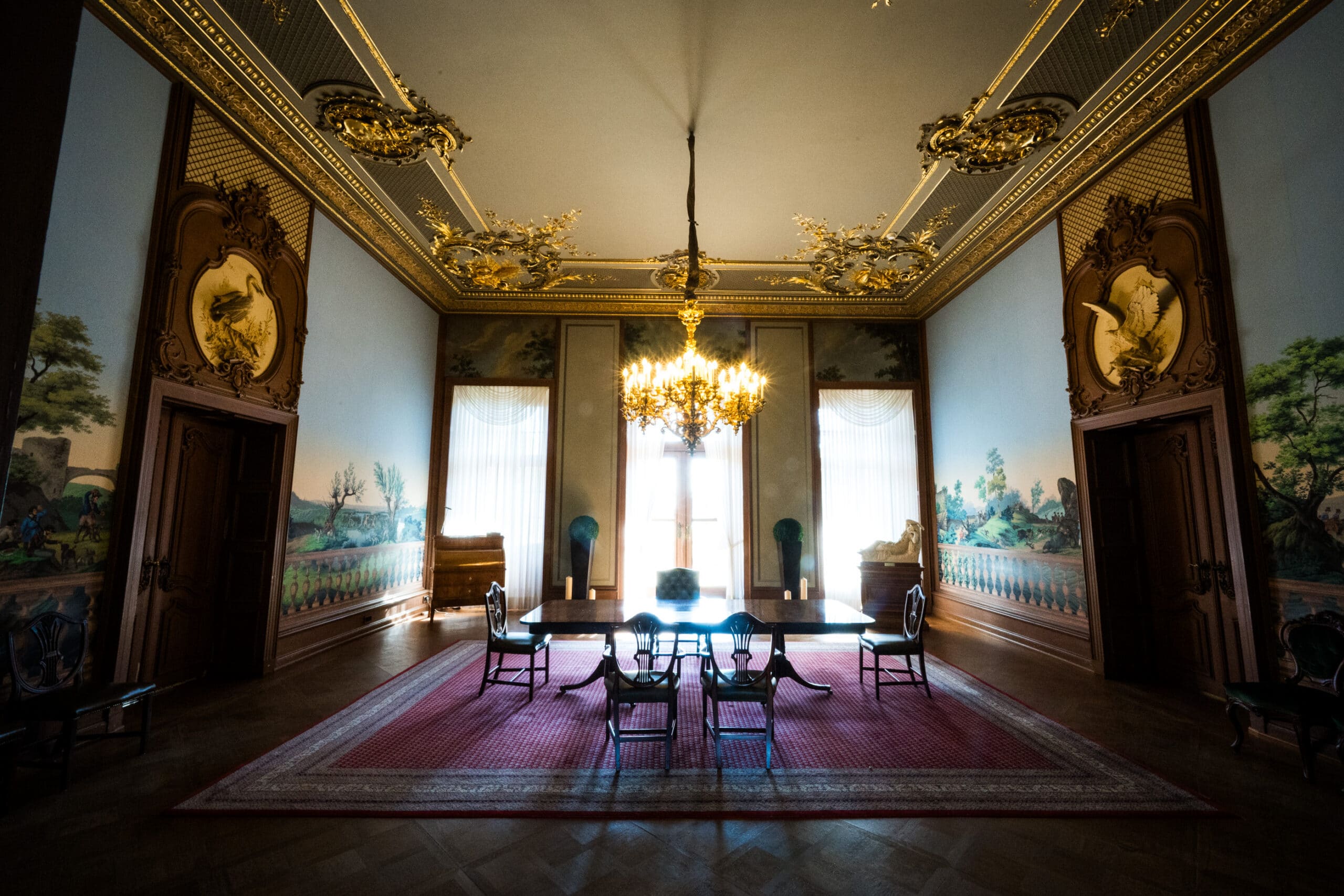 Blick in das Trauzimmer Reihersaal im Schloss Philippsruhe in Hanau