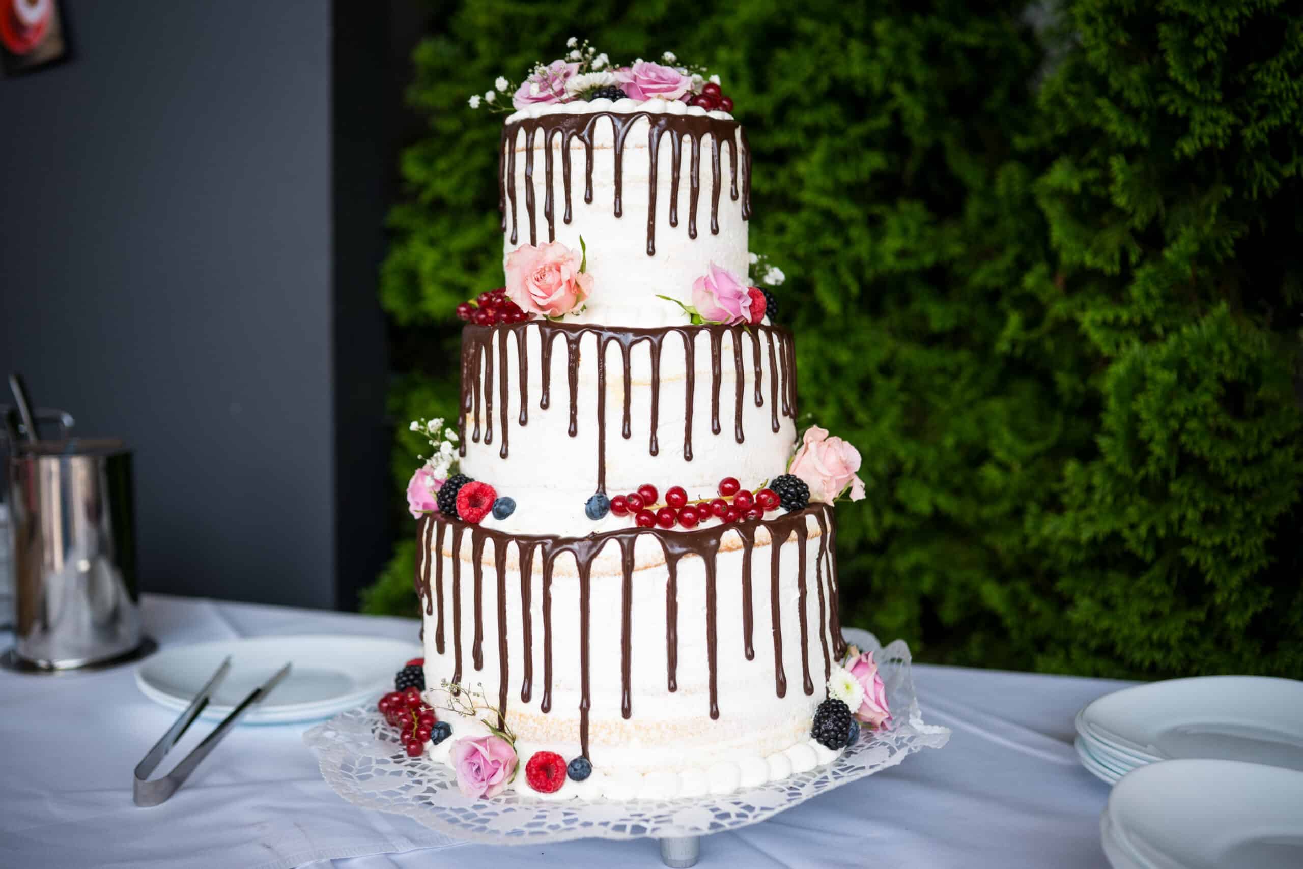 Hochzeitstorte mit Obst